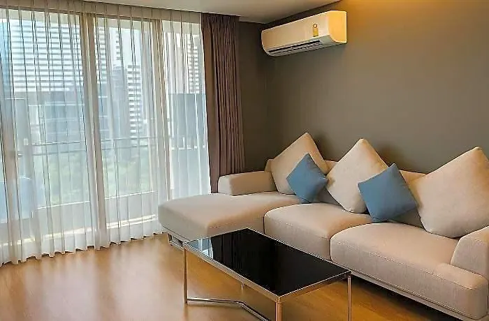 Alcove 53 Hotel